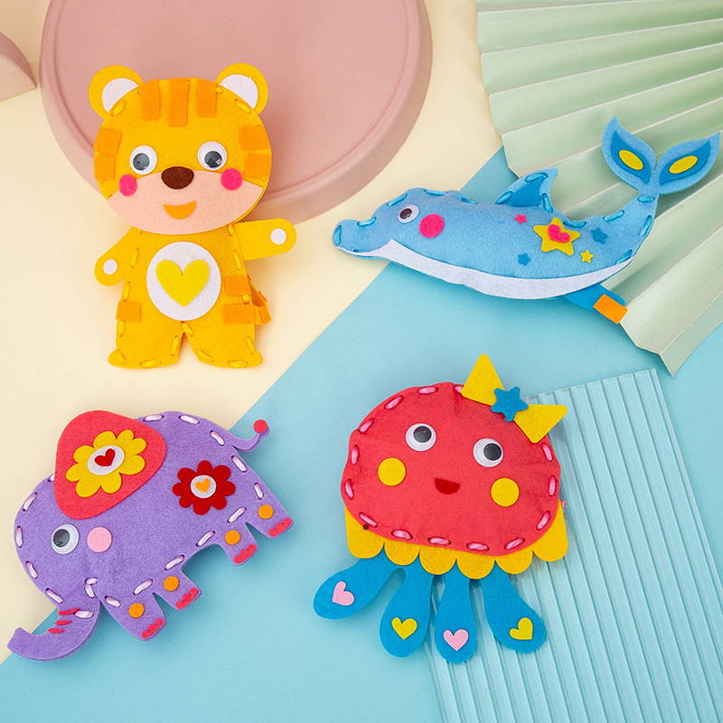 الكرتون الحيوان الخياطة الحرفي - مراجعة Textile Sewing Kit وسعره